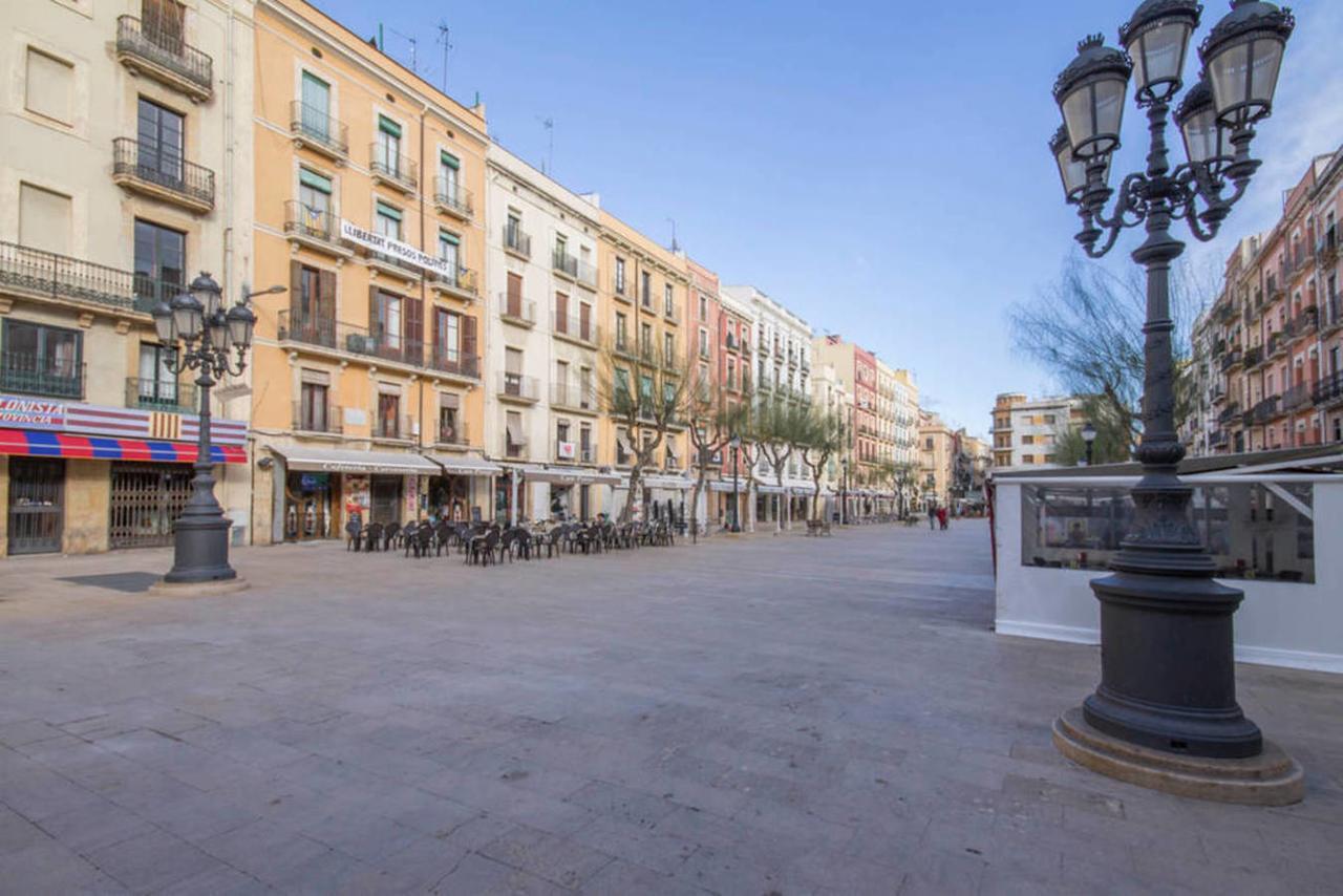 Apartamento Centro Historico Tarragona Apartment Bagian luar foto